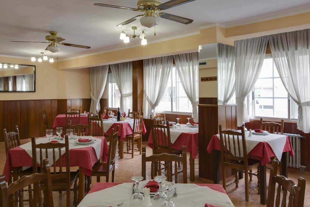 Pension Las Palmeras Lalín Zewnętrze zdjęcie